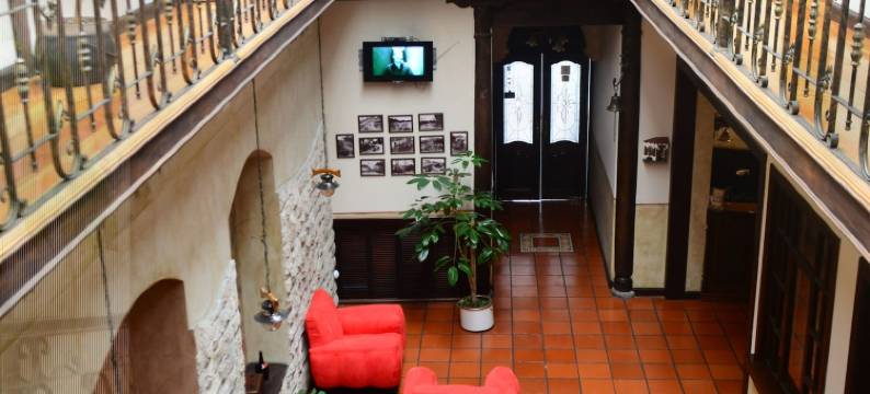 昆卡纳西葡特色住宿民宿(La Posada Cuencana Hotel)图片