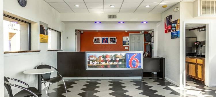 伊丽莎白6号汽车旅馆-纽瓦克自由国际机场(Motel 6 Elizabeth, NJ - Newark Liberty Intl Airport)图片