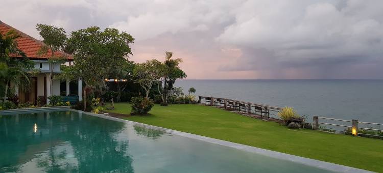 乌鲁瓦图度假屋(Uluwatu Cottages)图片