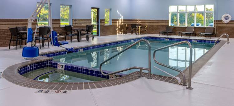 智选假日套房酒店葡萄园(Holiday Inn Express & Suites Vineland Millville)图片