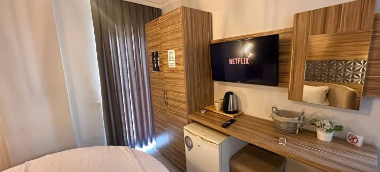 皇家伊泽尔酒店(ROYAL EZEL HOTEL)图片