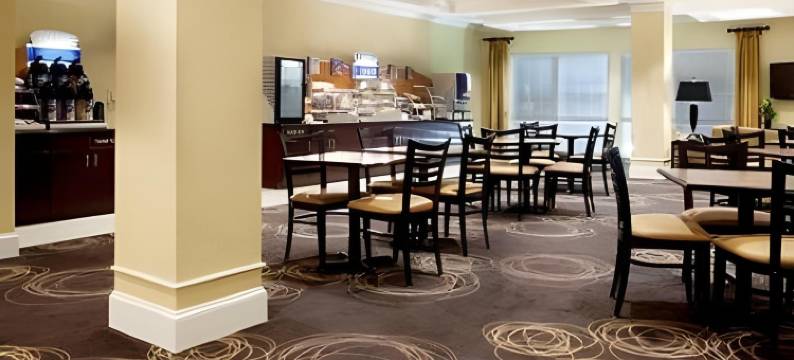 Holiday Inn Express 摩根(Holiday Inn Express MORGANTOWN by IHG)图片