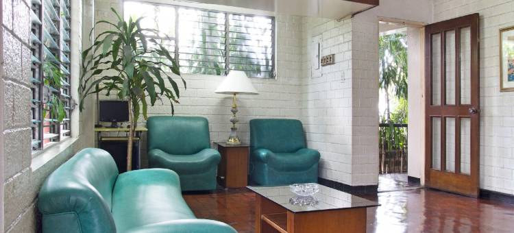 奎松市红多兹公寓式酒店 @ 百老汇庭院(RedDoorz @ Broadway Court Apartelle Quezon City)图片