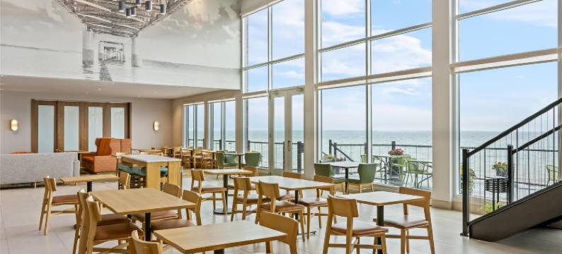 麦基诺圣伊格纳斯湖畔希尔顿欢朋酒店(Hampton Inn by Hilton St Ignace Lakefront Mackinac)图片