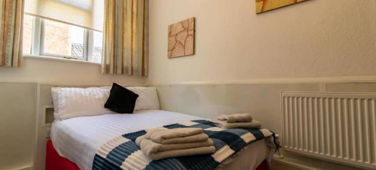 宾利酒店(OYO the Bentleys Hotel)图片