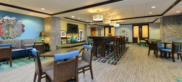 爱荷华城/大学区欢朋酒店(Hampton Inn Iowa City/University Area)图片