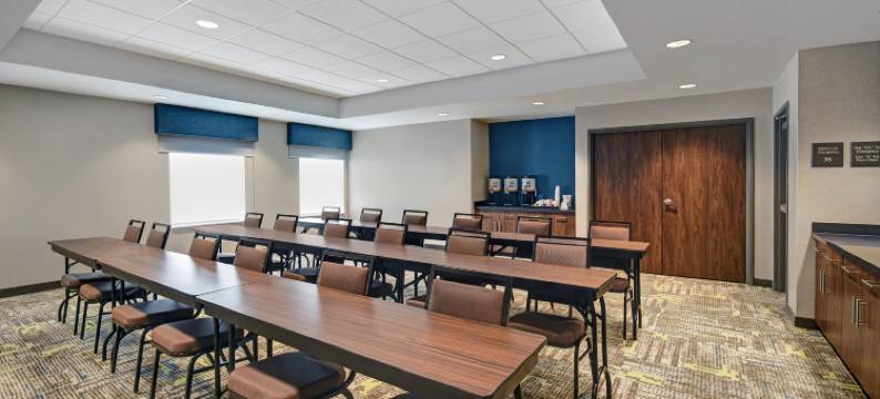 肯塔基凯夫城欢朋酒店(Hampton Inn by Hilton Cave City)图片