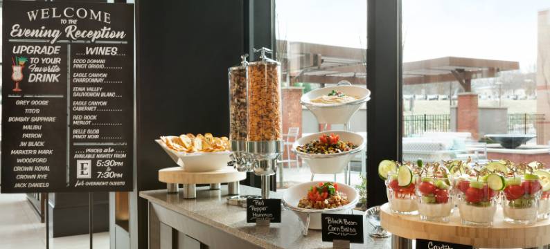 希尔顿亚特兰大东北-格温内特糖山大使套房酒店(Embassy Suites by Hilton Atlanta NE - Gwinnett Sugarloaf)图片