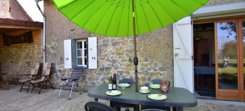 Holiday Home in Decize near Beach图片