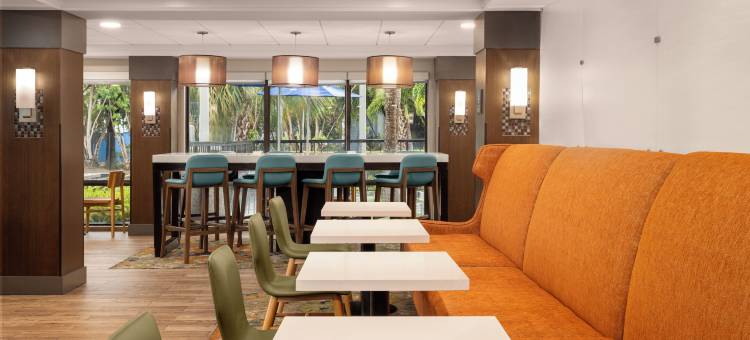迈阿​​密机场西欢朋酒店(Hampton Inn Miami-Airport West)图片