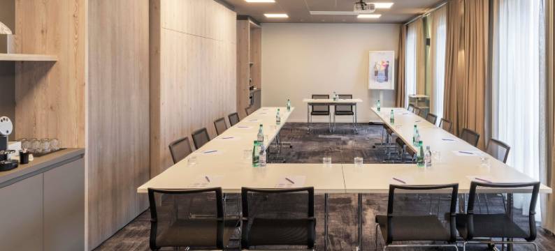 诺富特圣艾蒂安中心火车站酒店(Novotel Saint-Étienne Centre Gare Châteaucreux)图片