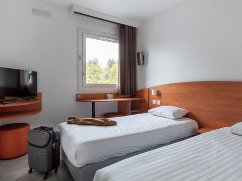 阿克纳南特酒店