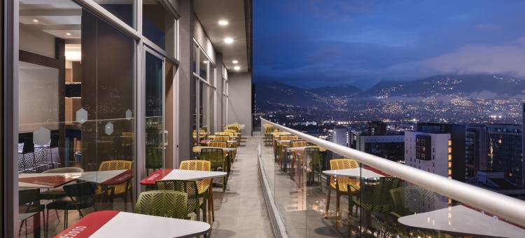 麦德林希尔顿欢朋酒店(Hampton by Hilton Medellin)图片