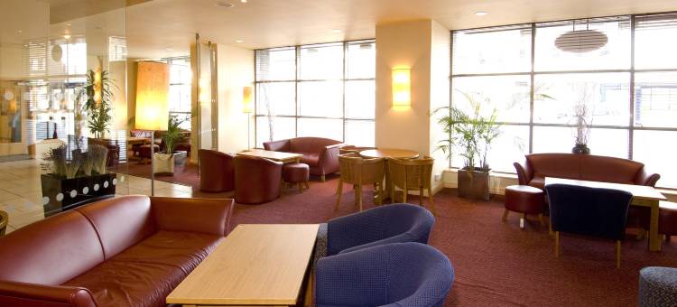 西布罗姆维奇市中心新广场普瑞米尔酒店(Premier Inn West Bromwich Town Centre (New Square))图片
