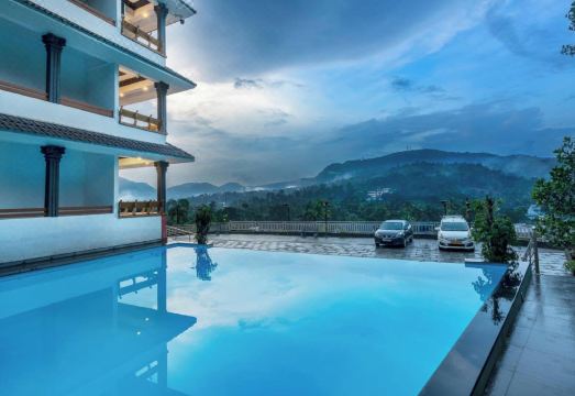 PeriyarmountainpalaceHotel Overview