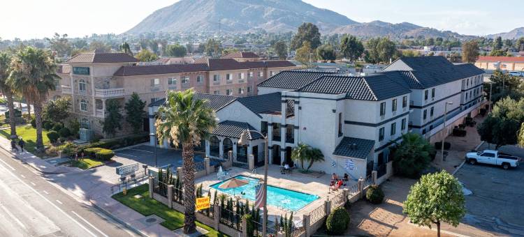 美茵斯坦套房酒店莫雷诺谷和马奇空军预备役基地(MainStay Suites Moreno Valley Near March Air Reserve Base)图片