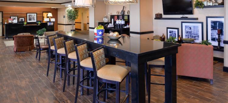 希尔顿欢朋酒店(Hampton Inn Pecos)图片