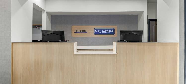 卡尔森曼蒂诺丽怡套房酒店(City Express by Marriott Manteno)图片