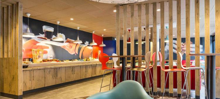 宜必思里尔中心大广场酒店(2015 年 3 月开业)(Ibis Lille Centre Grand Palais)图片