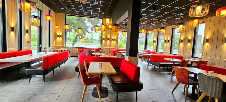 宜必思萨朗什勃朗峰酒店(Ibis Sallanches Porte du Mont-Blanc)图片