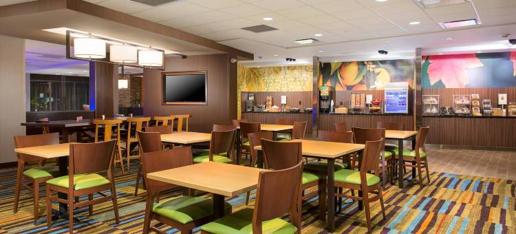 萨克拉门托佛森万枫酒店及套房(Fairfield Inn & Suites Sacramento Folsom)图片
