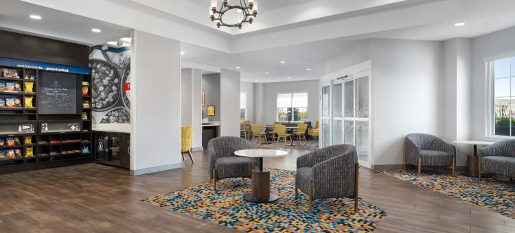希尔顿欢朋酒店-波塔基特(Hampton Inn Pawtucket)图片