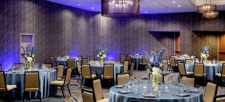 纳什维尔市区希尔顿逸林酒店(DoubleTree by Hilton Hotel Nashville Downtown)图片