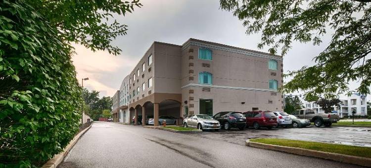 克利夫兰机场贝斯特韦斯特套房酒店(Best Western Airport Inn  Suites Cleveland)图片