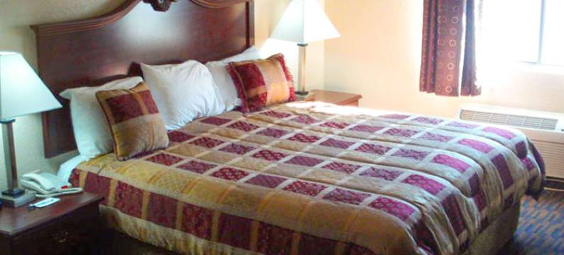 黑泽尔赫斯特西方套房汽车旅馆(Western Motel Inn and Suites Hazelhurst)图片