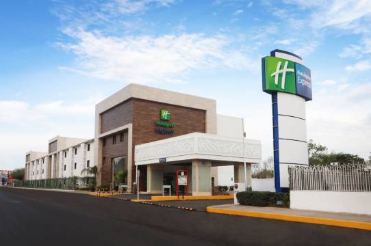 Holiday Inn Express 彼德拉斯内格拉斯(Holiday Inn Express PIEDRAS NEGRAS by IHG)