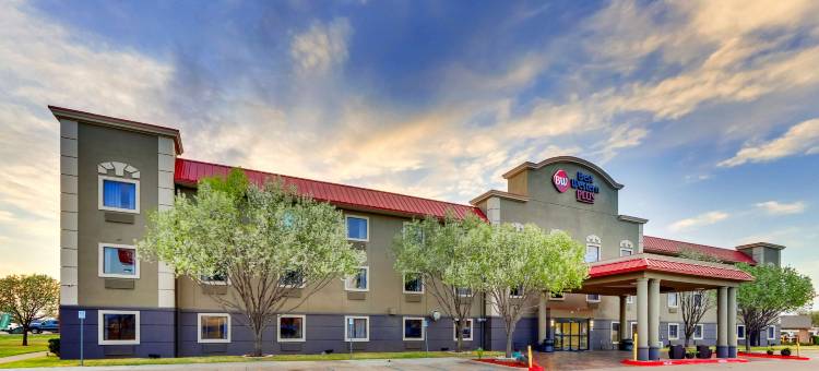 威奇托福尔斯大学贝斯特韦斯特优质套房酒店(Best Western Plus University Inn  Suites)图片