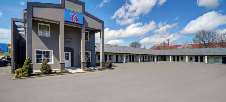 宾夕法尼亚华盛顿 6 号汽车旅馆(Motel 6 Washington, PA)图片