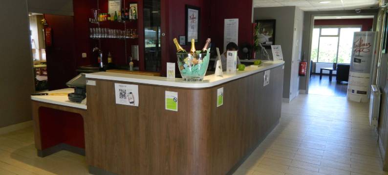 埃佩尔奈迪济康铂酒店(Campanile Epernay - Dizy)图片