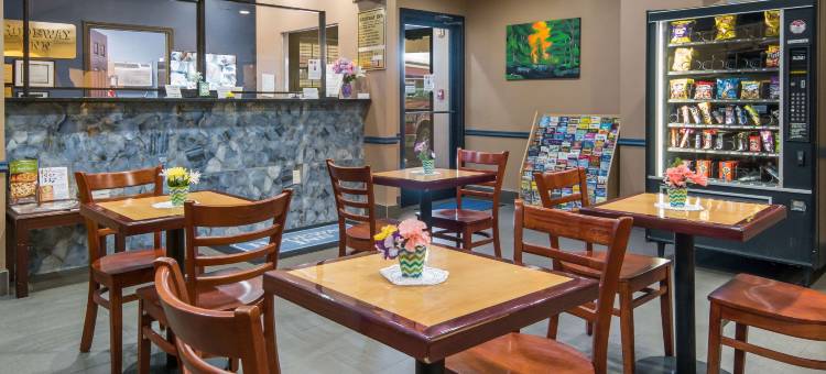 卡罗尔顿I-35东罗德威酒店(Rodeway Inn Carrollton I-35E)图片