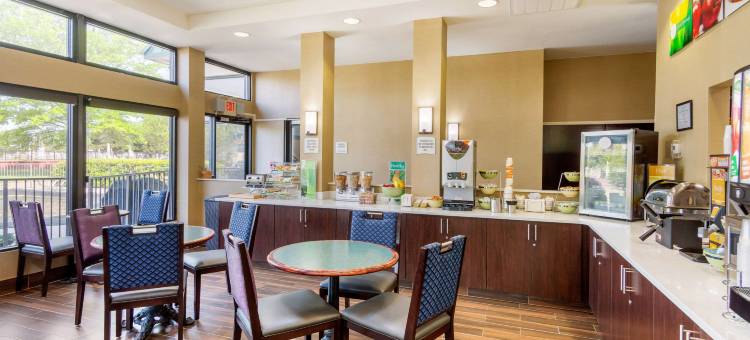 老城品质套房酒店(Quality Inn & Suites Olde Town)图片