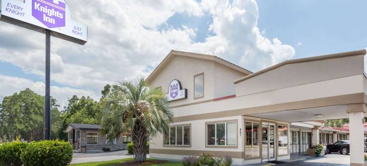 斯泰茨伯勒骑士酒店(Knights Inn Statesboro)图片