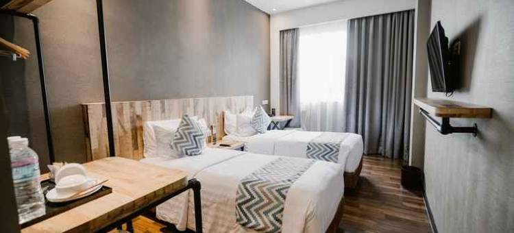 老兵的日夜旅馆(All Nite and Day Veteran)图片