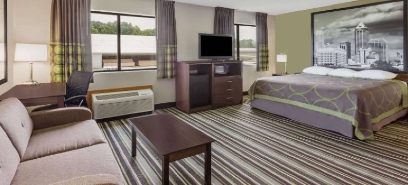 普利茅斯速8酒店(Super 8 by Wyndham Plymouth)图片