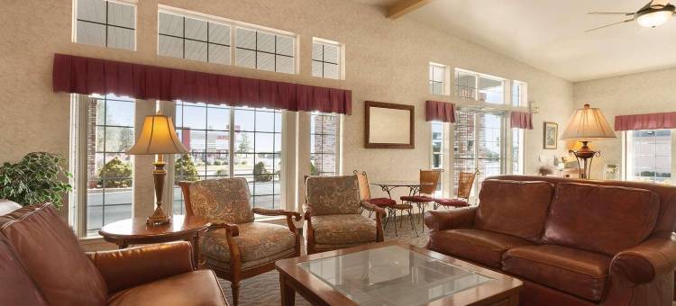 舒适酒店及套房苏珊维尔(Comfort Inn & Suites)图片