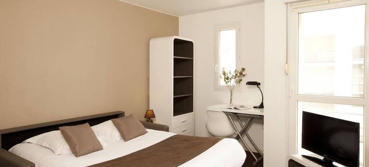 塞祖尔阿菲尔拉罗歇尔米尼姆酒店(Séjours & Affaires la Rochelle les Minimes)图片