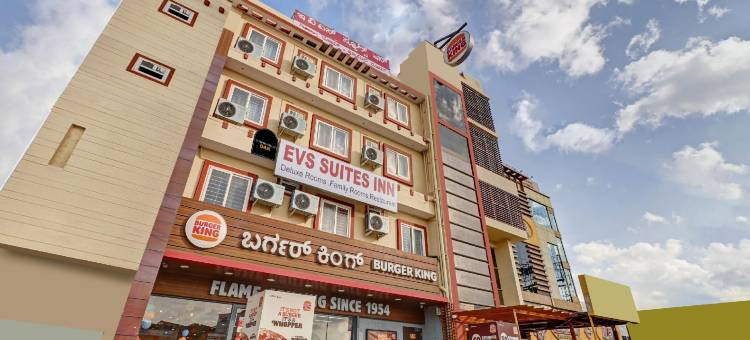 Super OYO Townhouse Oak Evs Suites图片