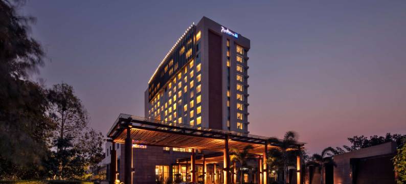 古瓦哈蒂丽笙酒店(Radisson Blu Hotel Guwahati)图片