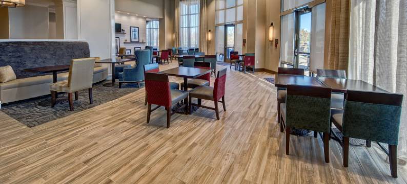 富兰克林-浆果农场欢朋套房酒店(Hampton Inn & Suites Franklin Berry Farms)图片