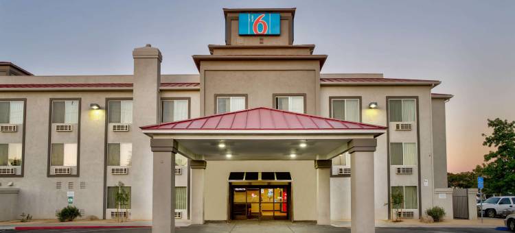 加利福尼亚希斯皮里亚 - 西大街 I-15 号 6 号汽车旅馆(Motel 6 - Hesperia, CA - West Main Street - I-15)图片