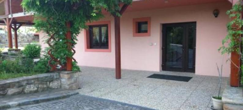 Bezměrovský dvůr Kroměříž图片