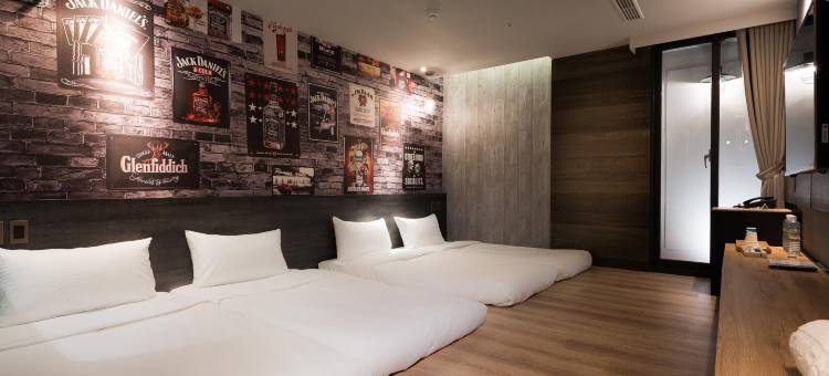 嘉义日出行旅图片