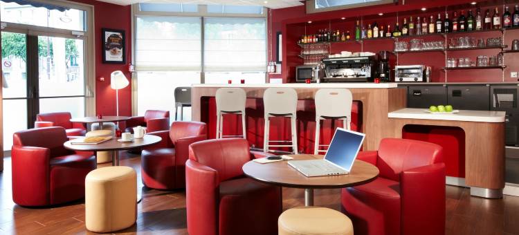 康铂巴黎西沙维尔酒店(Campanile Paris Ouest - Chaville)图片