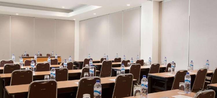 丹格朗斯特拉拉亚爱玛瑞丝酒店(Amaris Hotel Citra Raya – Tangerang)图片