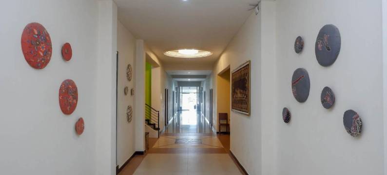 红色伙伴伊斯兰纳米拉酒店(RedDoorz Syariah at Namira Hotel)图片