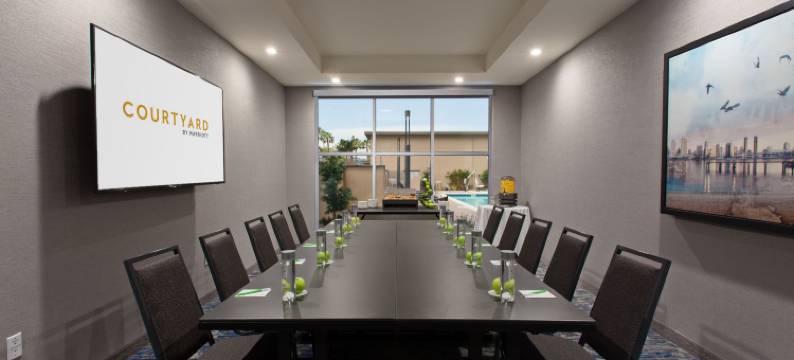 圣地亚哥埃尔卡洪万豪万怡酒店(Courtyard San Diego El Cajon)图片